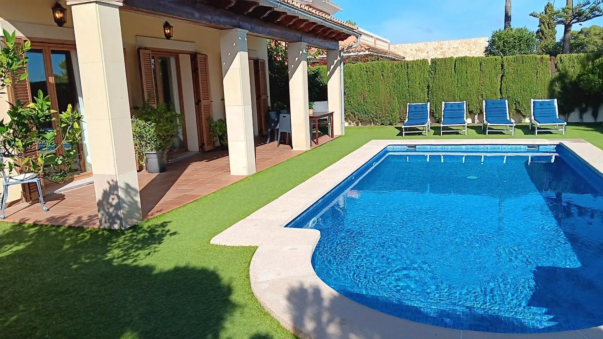Villa Puerto Adriano El Toro